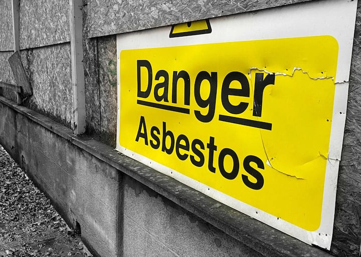 Mesothelioma-Asbestos-Danger in Newport